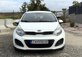 Kia Rio 1.2i - 2