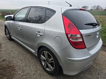 Hyundai i30 1.4i 2011 Facelift náhradné diely - 2