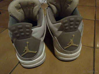 Predám tenisky Air Jordan 4 SE Craft "Photon Dust" velkosť - 2