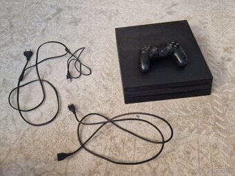 Ps4 Pro 1tb + ovládač + 5 hier - 2