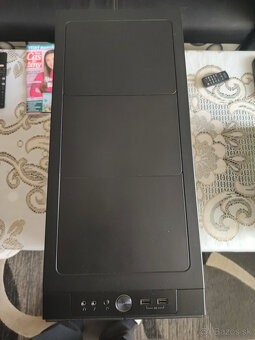 Skrinka Fractal Design Define S Window - 2