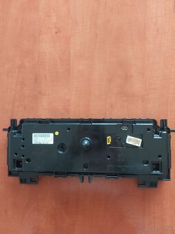 Citoen C4 Picaso displej - 2