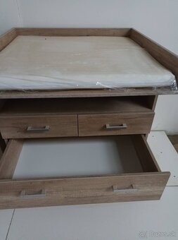 Komoda / prebalovaci pult - 2