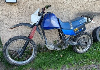 Suzuki dr 650 - 2
