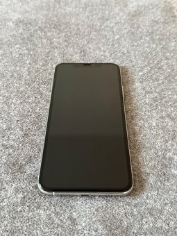 Apple 11 PRO MAX/256GB Biely - 2