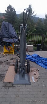 Predám hydraulicku stiepačku - 2