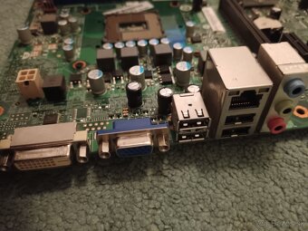 Predám dosku Lenovo IH61M s 8GB DDR3 - 2