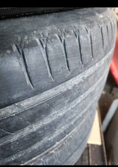 235/60r18 hyundai santa fe - 2