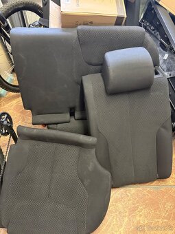Predám interiér VW Passat B6 – 150 € + dohoda možná - 2
