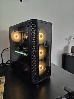 Herný PC s R7 5800 X3D, EVGA 3070 Ti WTF3 Ultra a 32GB RAM - 2