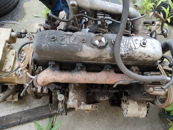 Motor agregát prevodovka avia - 2