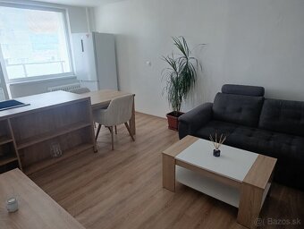 REZERVOVANÉ Byt na prenájom na ulici Slovenskej jednoty - 2