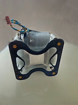 Predám chladič s ventilátorom pre socket 1150 - 2