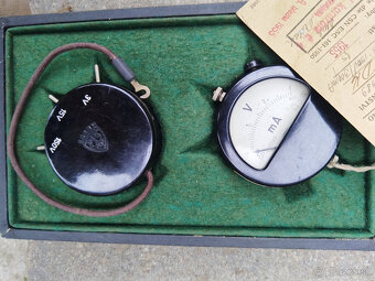 starý volt ampermeter 50. roky - 2