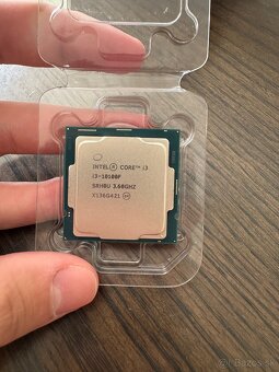 Intel Core i3-10100F - 2
