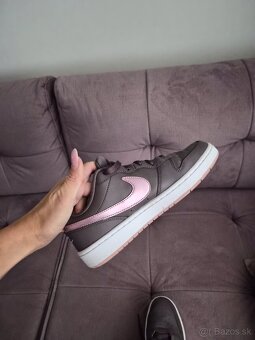 Dámske tenisky NIKE veľkosť 38,5 - 2