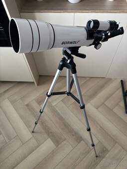 Hvezdarsky dalekohlad - 2