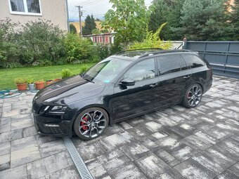 OCTAVIA RS 2.0 TSI DSG F1 169KW CHALLENGE EDICIA - 2