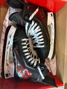 Hokejove korčule CCM Jetspeed Ft 8 Pro - 2