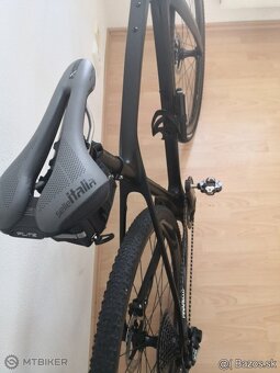 Pinarello Granger X5, kolesa Campagnolo levante. - 2