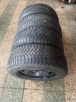 Predam zimne pneumatiky 185/60 r15 BRIDGESTONE - 2