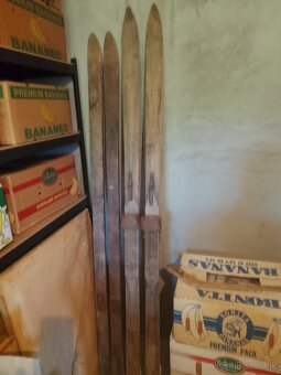 Staré drevené lyže - 2