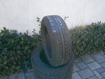 Predám 4x zimné pneu Semperit 205/60 R16 92HXL - 2