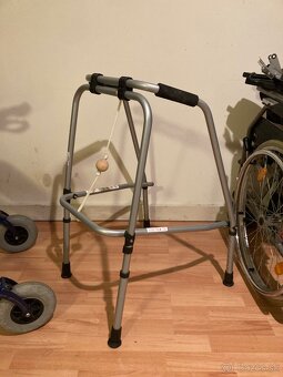 Invalidny vozík - 2