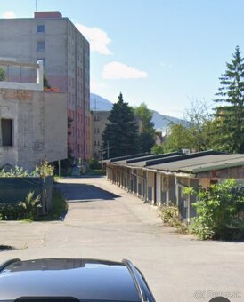 Prenájom garáže - Riadok - 2