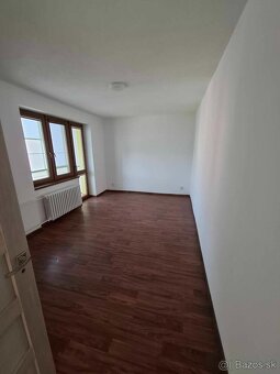 Dlhodoby prenájom 2 izboveho bytu - 2