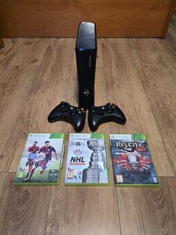 Xbox 360 Slim 4GB - 2