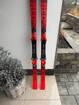 Predám lyže Atomic - 2