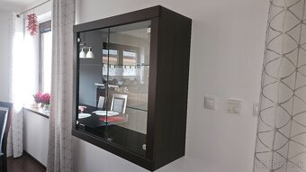 Závesná skriňa - 2