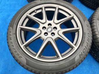 ORIG.ZIMNA SADA RANGE ROVER VELAR R21 265/45/21 - 2