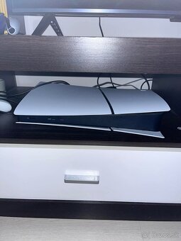 Playstation 5 slim digital 825gb - 2