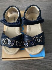 dievčenské tmavomodré sandále (MAYORAL 21) - 2