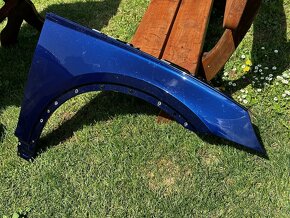 Pravy predny blatnik Audi Q5 / SQ5 80A821106A - 2