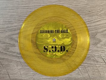 S.O.D. / YELLOW MACHINEGUN - 1999 split 7"EP - 2
