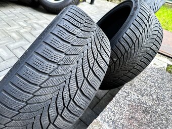 2x 235/35 R19 zimné pneu NEXXEN - 2