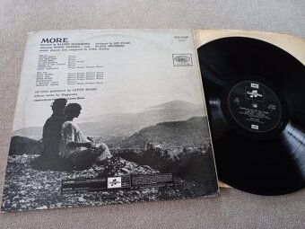 PINK FLOYD „More“ /Harvest1969/ original sountrack, obsahu - 2