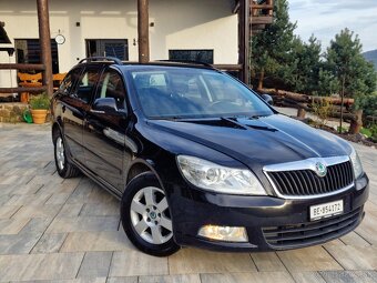 Škoda Octavia Combi 2.0 TDI DSG ELEGANCE TOP STAV - 2
