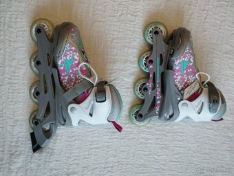 Dievčenské kolieskové korčule ROLLERBLADE-veľkosť 33-38 - 2