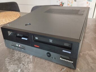 PC Lenovo Intel Core i3 4 GB RAM 128 GB SSD ATI 3470 256 MB - 2
