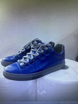 Balenciaga - 2