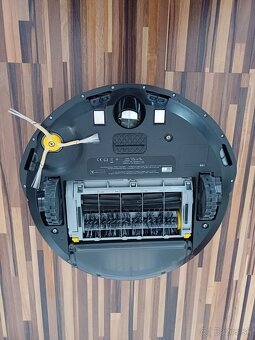 Predám robotický vysávač iRobot Roomba - 2