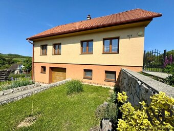 4 IZBOVÝ RD S GARÁŽOU, POZEMOK 960M2, BREZOVÁ POD BRADLOM - 2