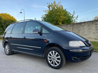Volkswagen Sharan 1.9 TDI Comfortline 4-Motion - 2