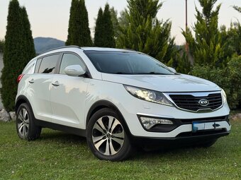 KIA SPORTAGE 2.0 CRDI 4WD - 2