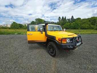 TOYOTA FJ LAND CRUISER 4,0 V6 4x4 LPG 110 000 KM 1 Majitel - 2