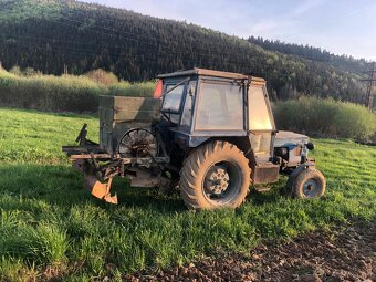 Sadzač zemiakov - 2